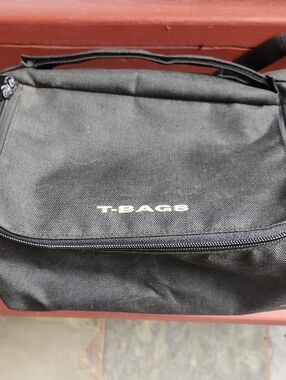 T-Bags Black Men’s Toiletry Travel Organizer